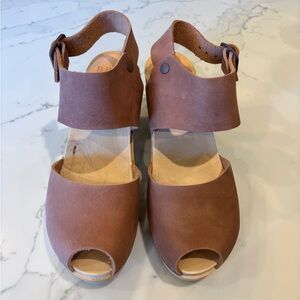 Bryr Tan Leather Mules